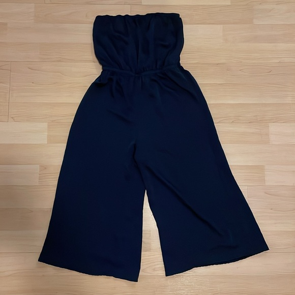 UO navy strapless jumpsuit - Picture 3 of 3